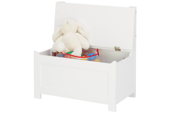 In het bankje zit opbergruimte.