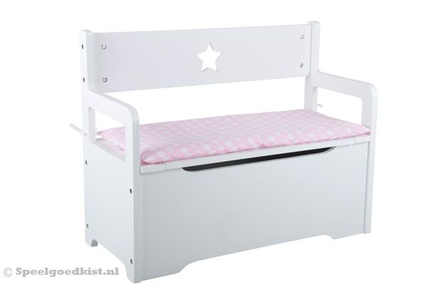 Optioneel: roze kussen met witte hartjes.