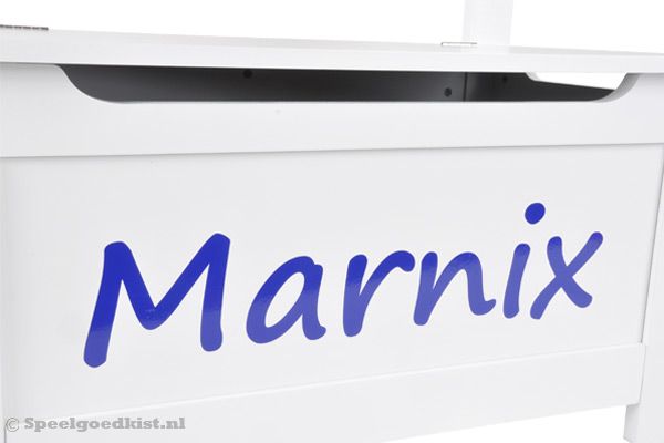 Kist met naam van je (klein)kind.